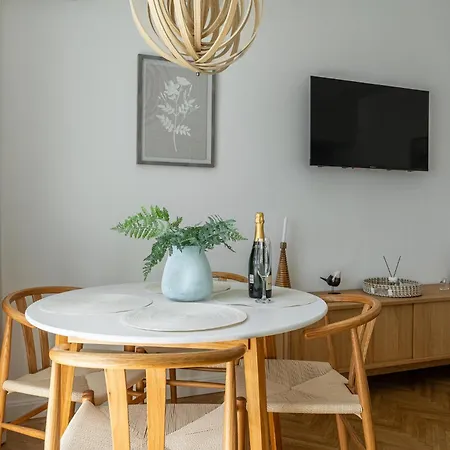 Lejlighed Magheru 9th Stylish 1br Bukarest