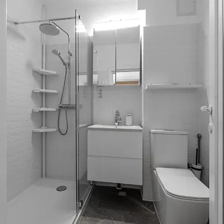 Magheru 9th Stylish 1br